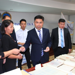 НЭЭЛТТЭЙ ӨДӨРЛӨГИЙН ХҮРЭЭНД 7916 ХҮНД ҮЙЛЧИЛГЭЭ ҮЗҮҮЛЭВ